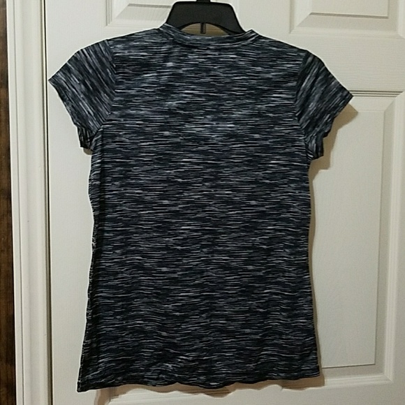 Workout shirt - Picture 2 of 4